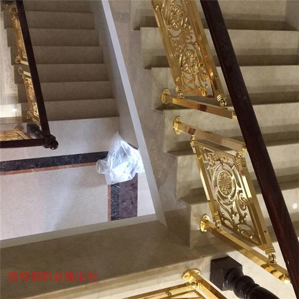 天津酒店銅樓梯扶手圖片 銅雕刻樓梯扶手