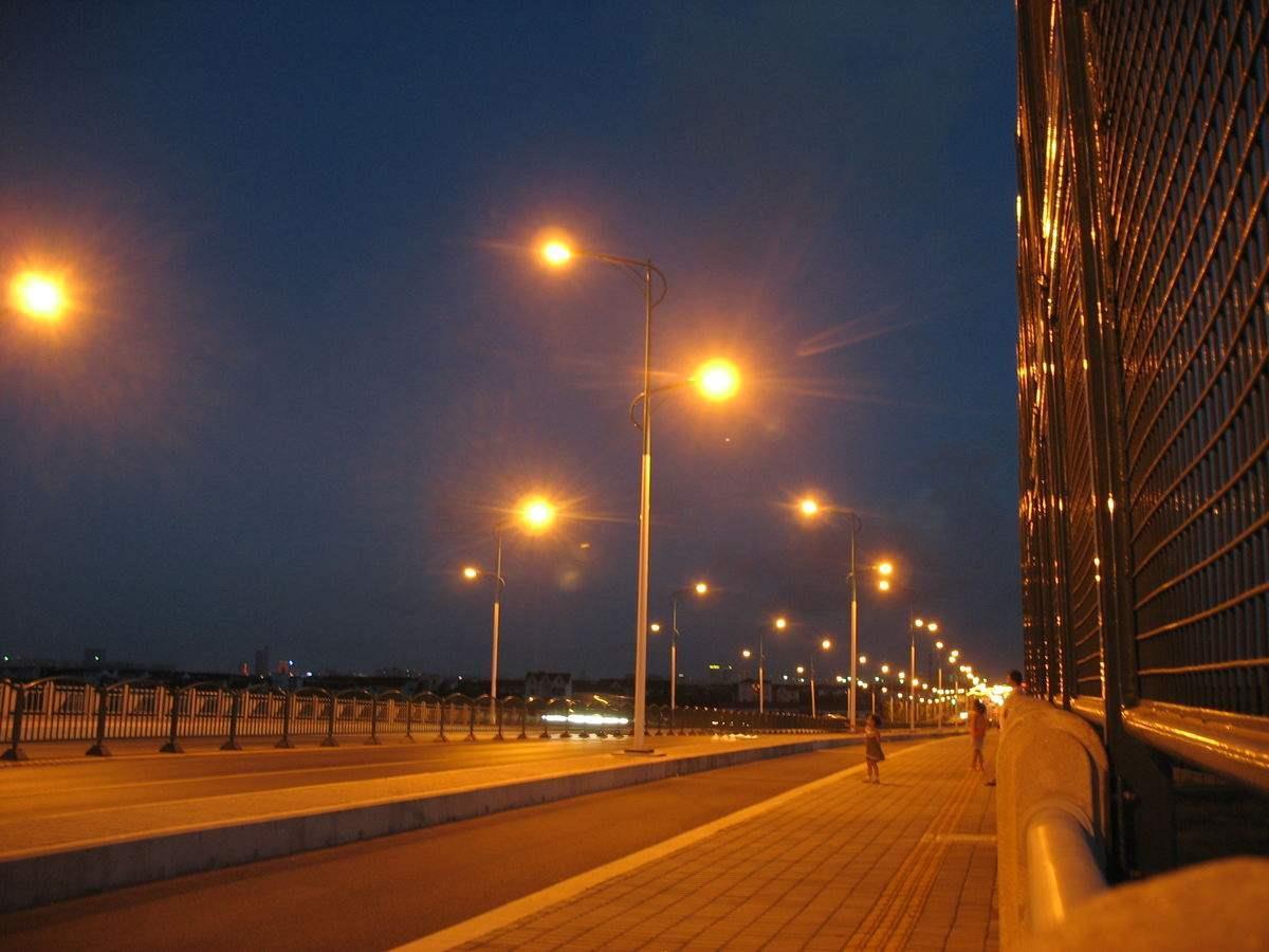 規(guī)格齊全 廣西智慧太陽能路燈