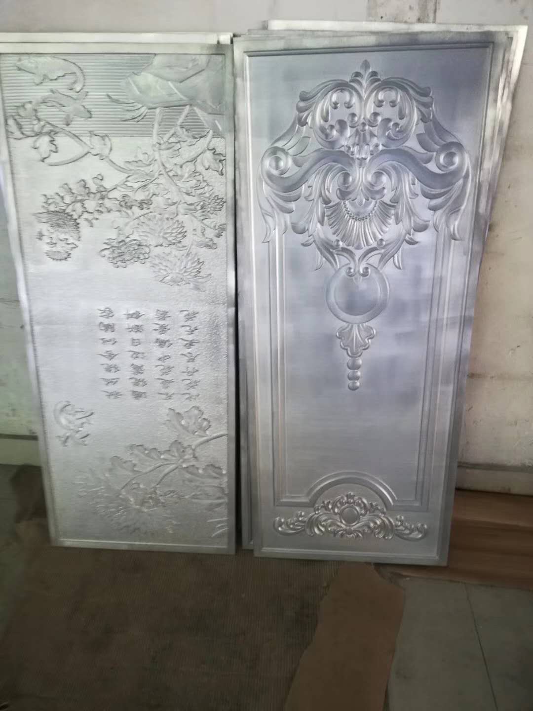 广东门花雕刻铝板工艺品