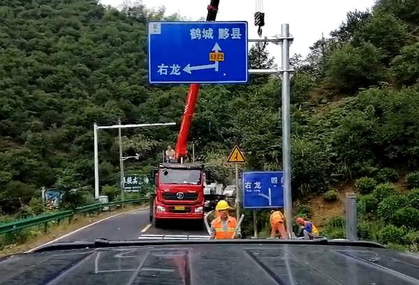 兰州公路交通标志杆厂家