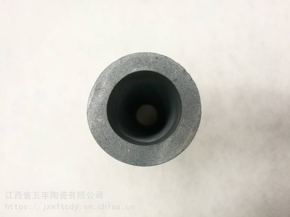 專(zhuān)業(yè)生產(chǎn)微孔陶瓷過(guò)濾管