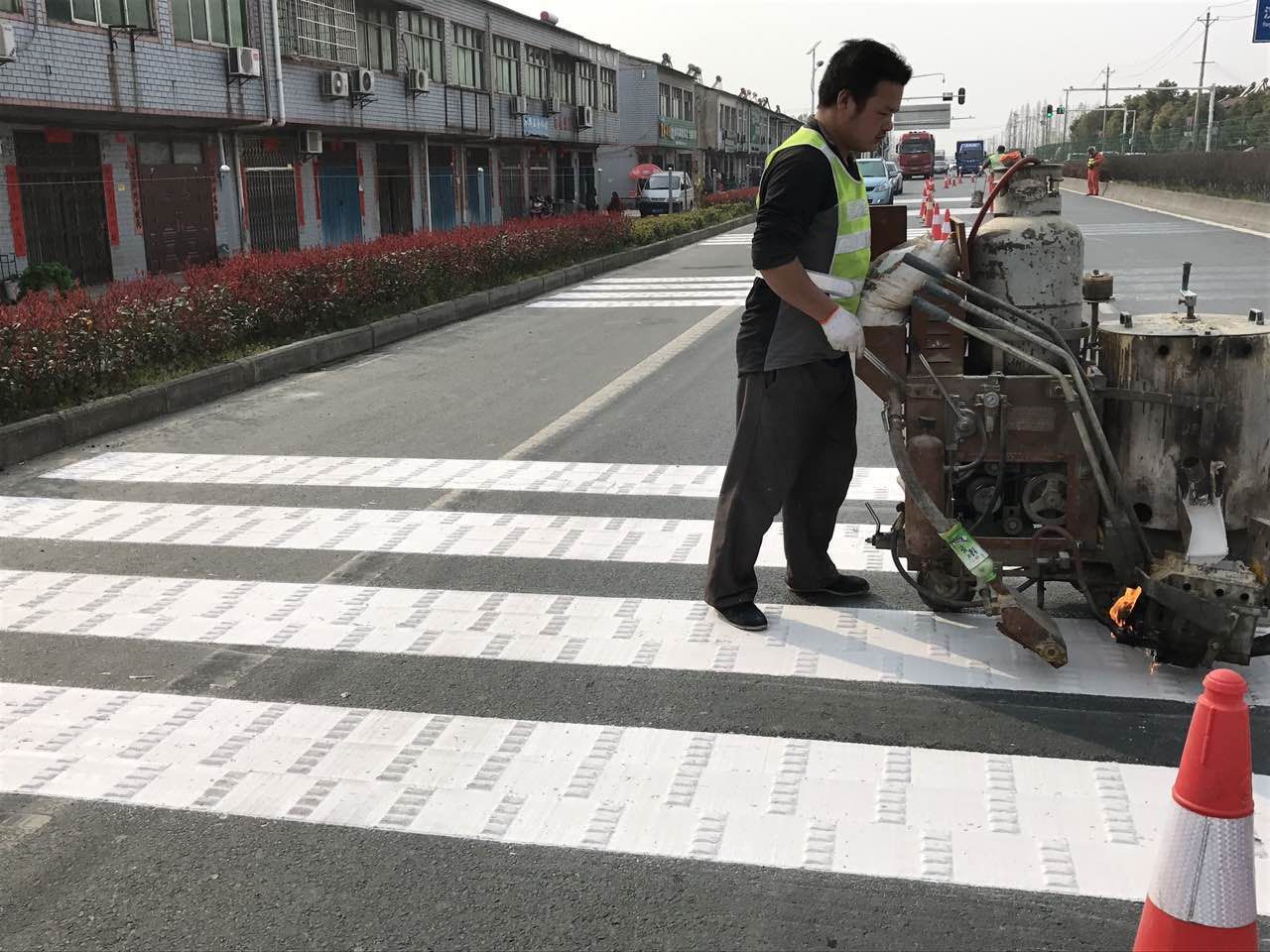 江漢馬路劃線公司 資質齊全
