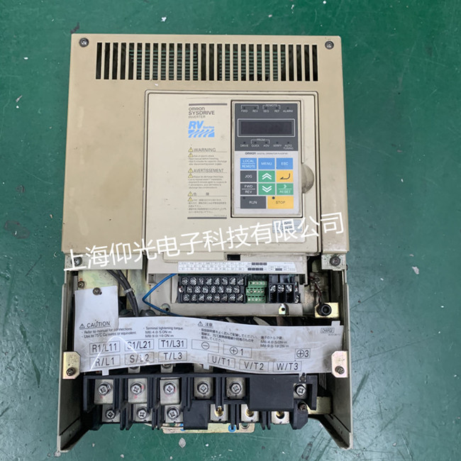 歐姆龍變頻器維修3G3RV-N4220-1V1顯示報警代碼過載過流