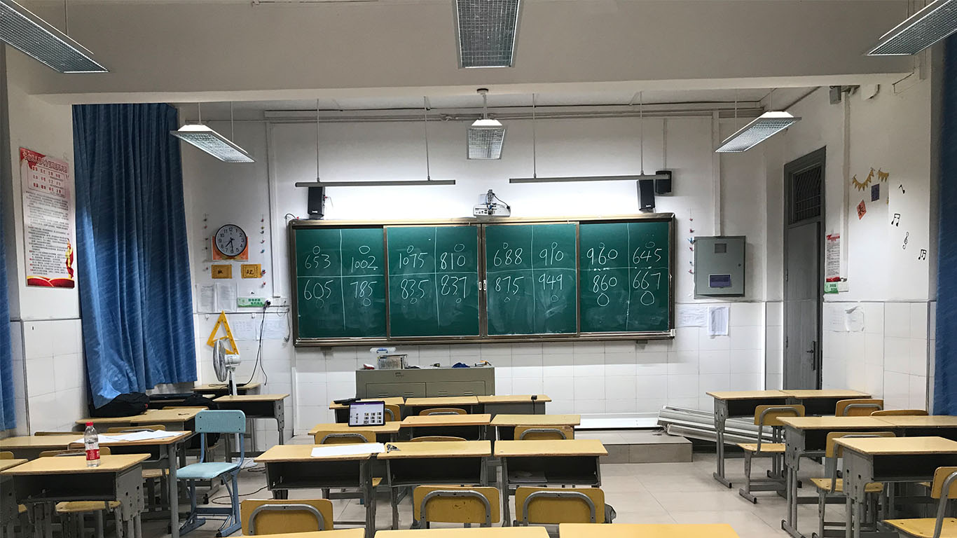 珠海学校照明供应商