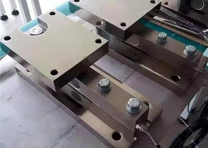 咸寧Z6FD1/100KG傳感器公司來電咨詢