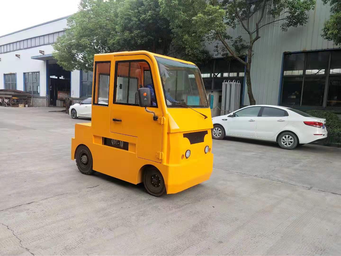 敞篷式廠區內電動運輸車