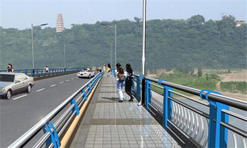 漯河橋梁護欄廠家-鑫海達護欄廠-橋梁防撞護欄橋梁護欄廠家