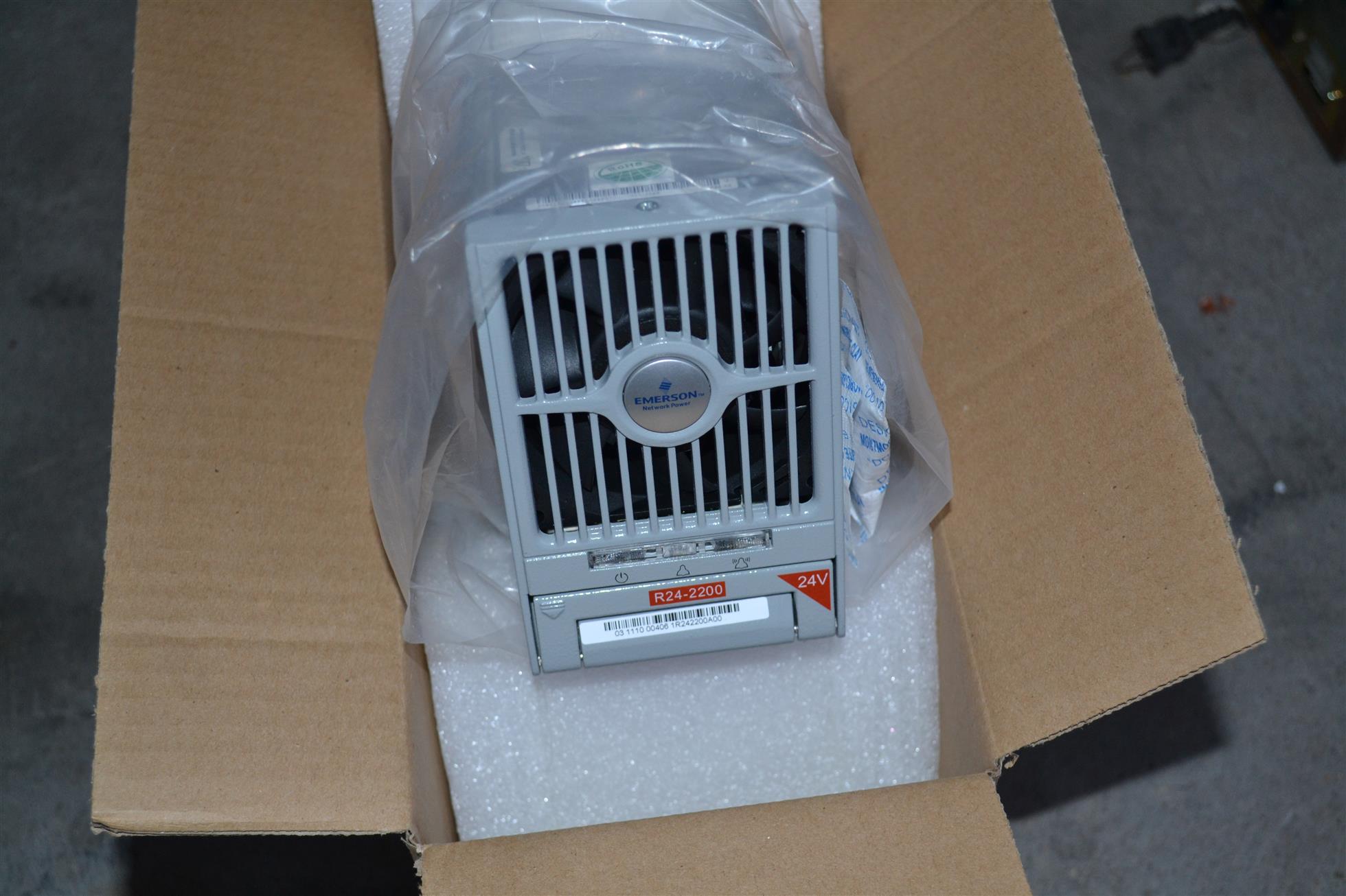 杭州維諦R24-2200整流模塊 DC24V/75A 銷售與回收