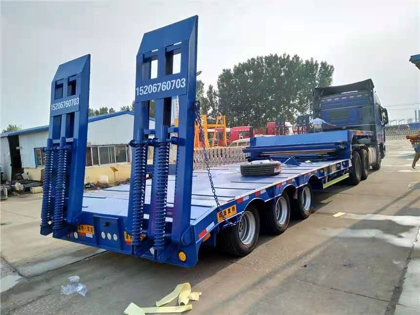 樂昌物流拉貨13米貨車9米6高欄車機械運輸