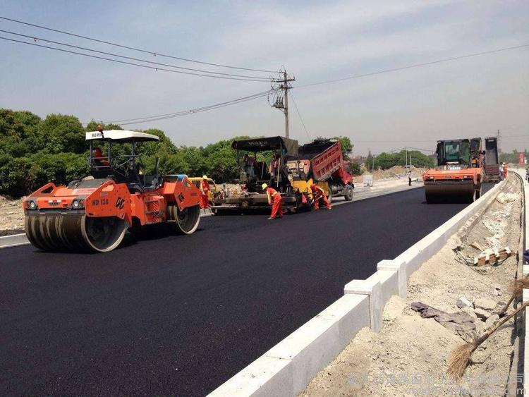 坪地商场彩色沥青路面图案设计