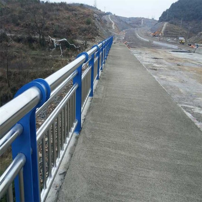 石家莊燈光橋梁欄桿-聊城華企護欄制造公司