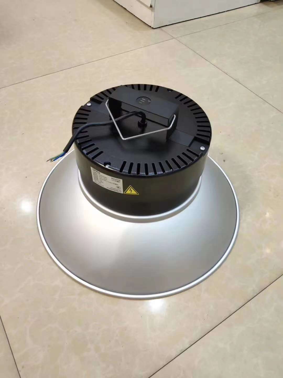 欧普LED天棚灯 鹏皓厂房工矿灯100W 200W吊顶批发