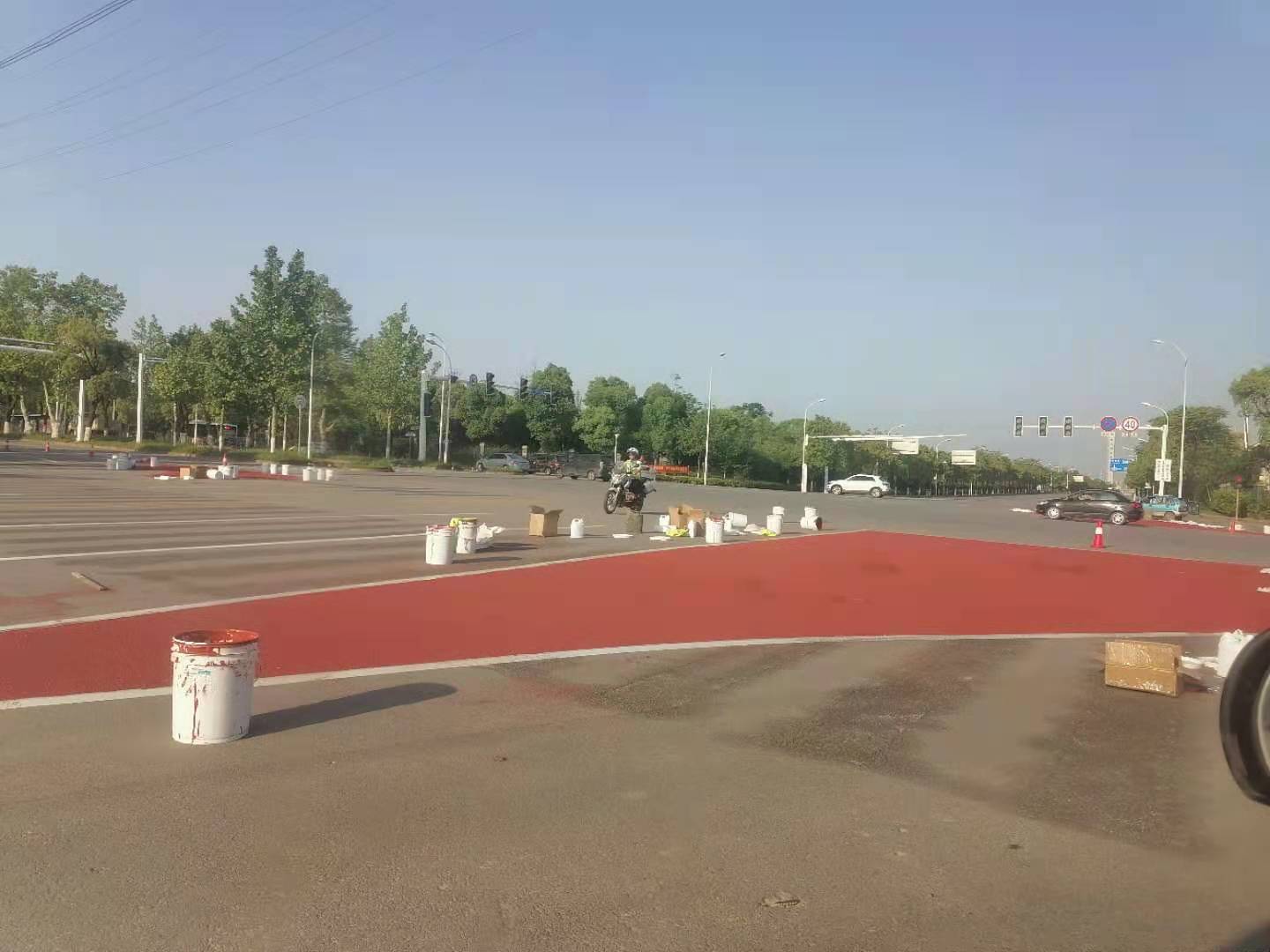 珠晖区陶瓷颗粒防滑彩色路铺施工队