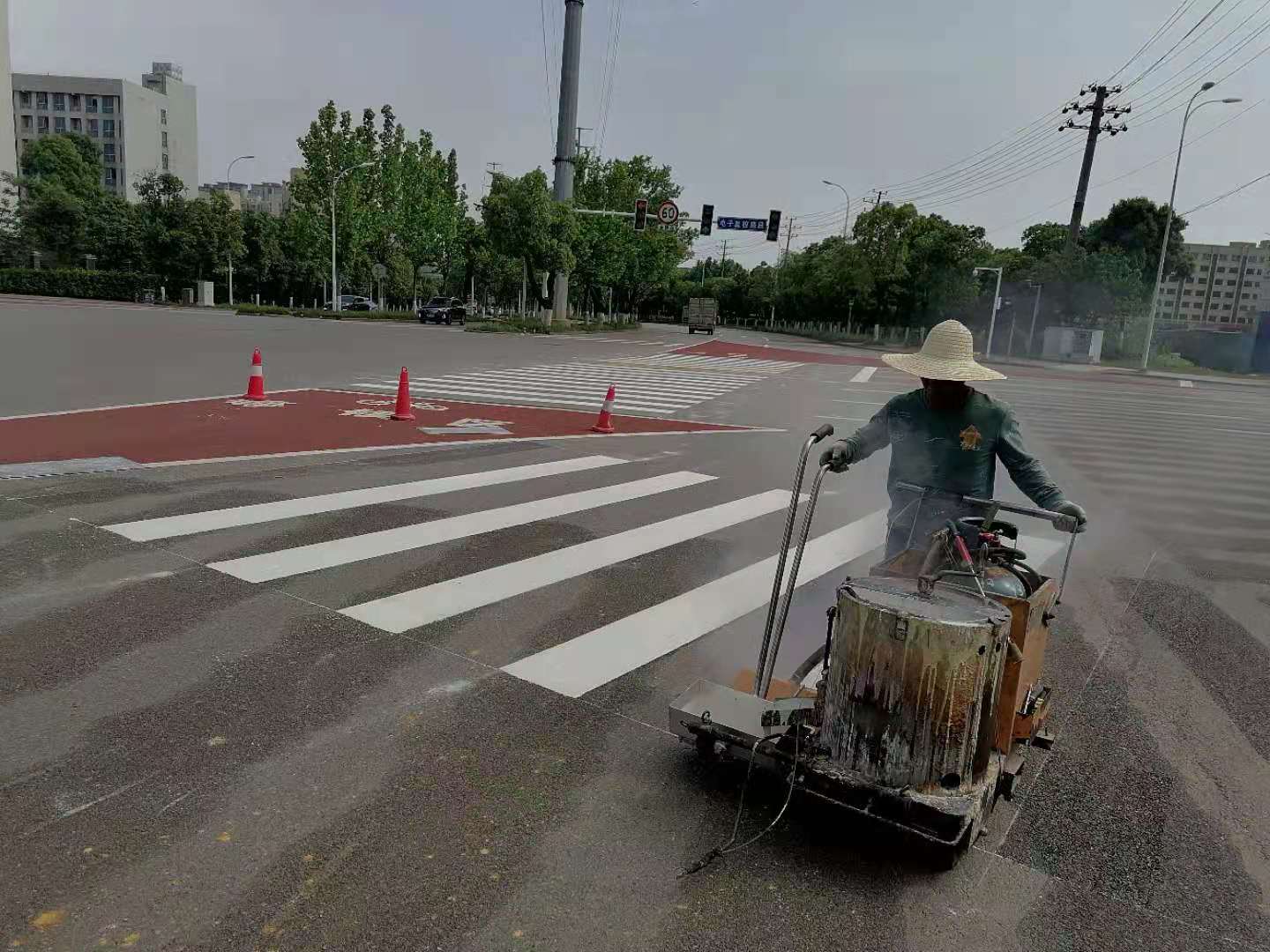 珠晖区陶瓷颗粒防滑彩色路铺施工队