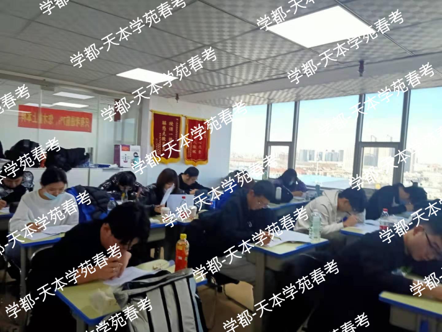 好的高中春季高考培訓機構(gòu)收費情況
