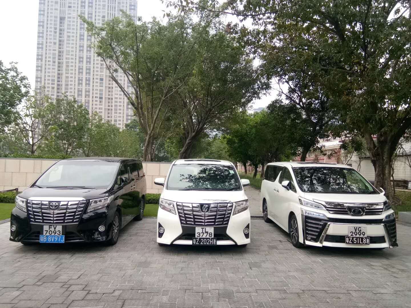 平湖埃尔法自驾租车自驾租车