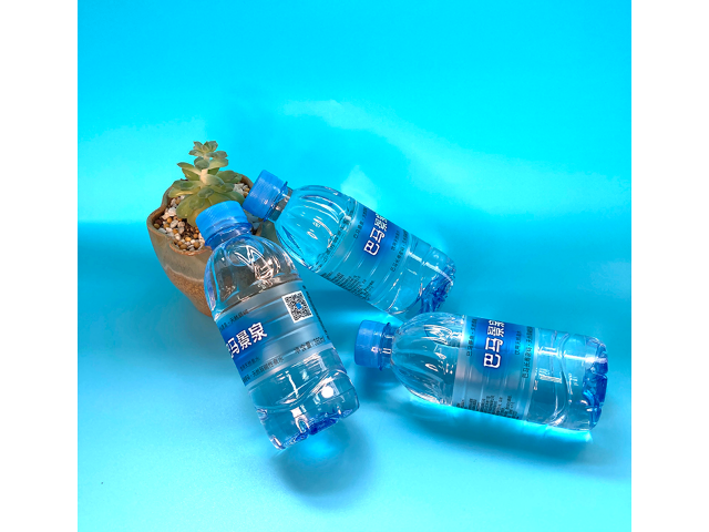 自涌泉水排名 歡迎咨詢  廣西巴馬晶硒巖泉水業供應