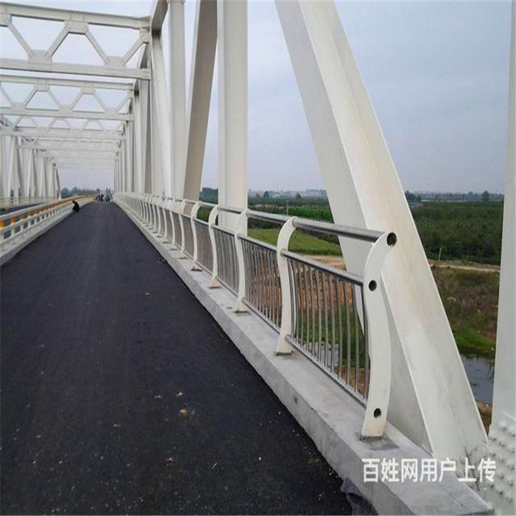 公路波形护栏厂家