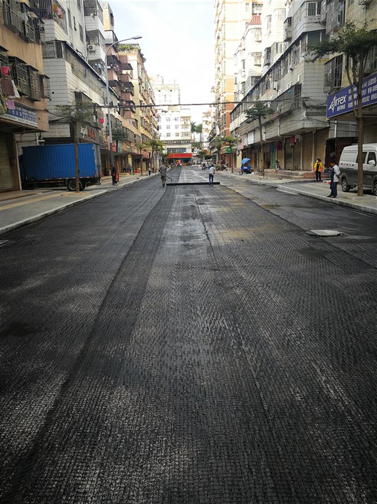 深圳石巖廣州瀝青路面修補方案