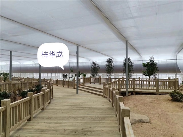 廈門防腐木廠家-廈門梓華成安裝-園林防腐木廠家