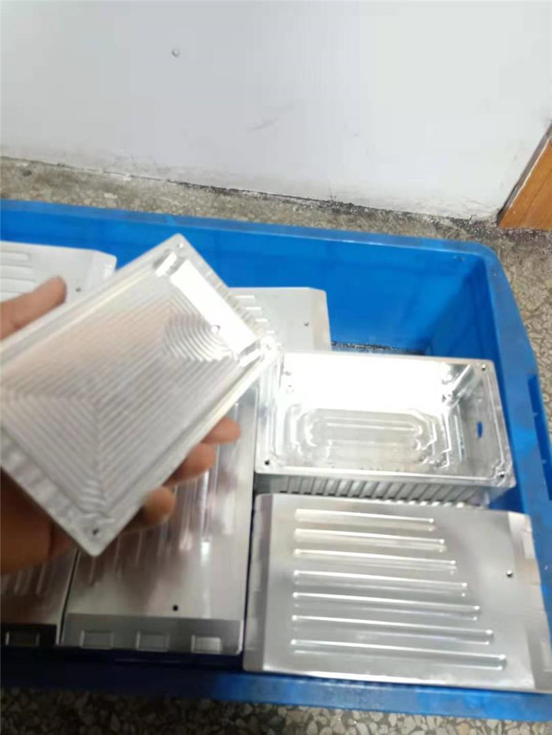 鋁產(chǎn)品深加工-鹽城鋁產(chǎn)品加工-昆山法爾霆機(jī)電科技