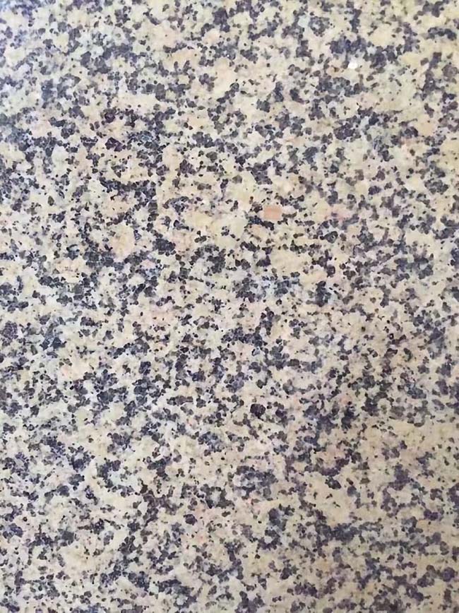 卡拉麥里金花崗巖-石材廠家寶通石業-卡拉麥里金花崗巖礦山