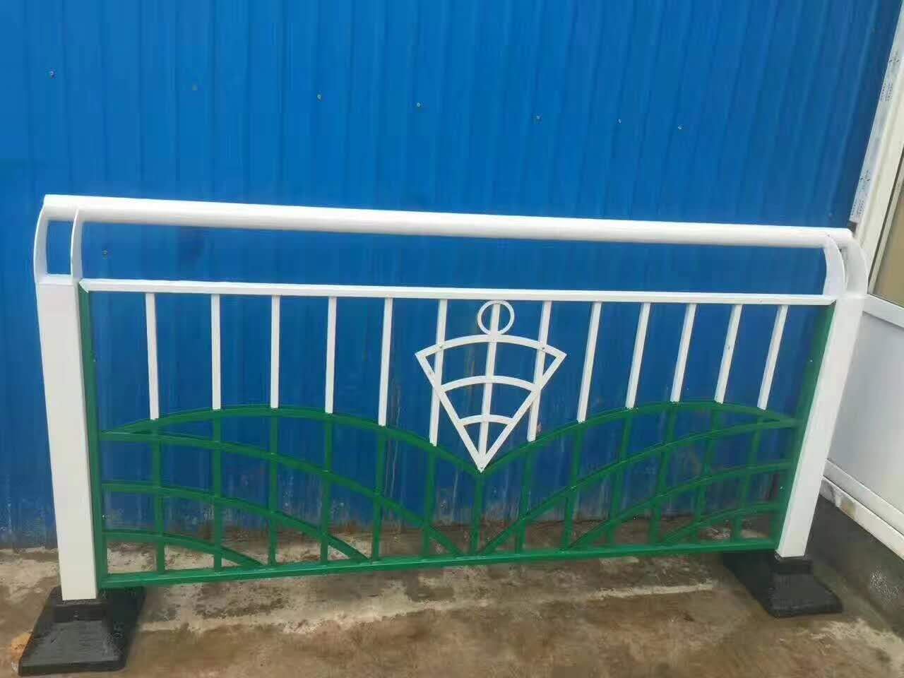 烏魯木齊鋅鋼護欄批發廠家 新疆眾鑫強盛供應