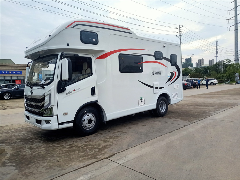 大連躍進H500平頭房車廠 合肥躍進H500平頭C型房車公司