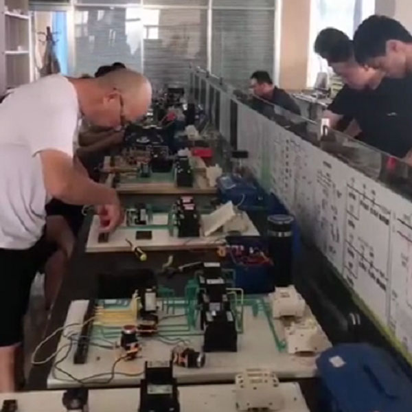 電工班培訓電話-新華在線咨詢-速成電工班培訓電話