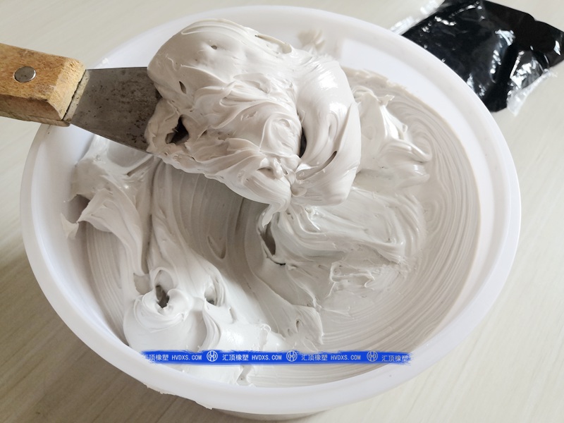 桶裝聚氨酯建筑嵌縫膠型號