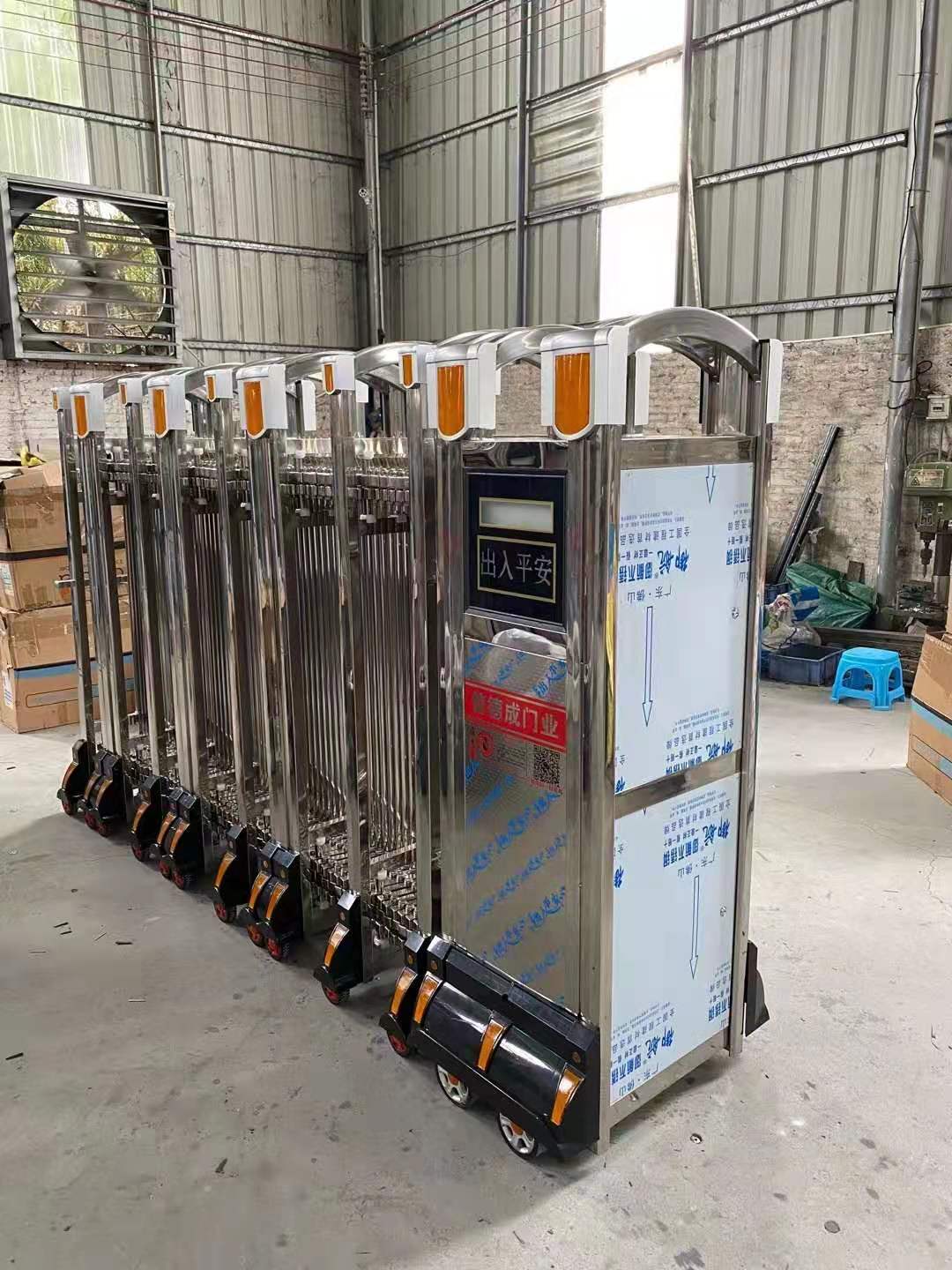 果洛不銹鋼伸縮門 不銹鋼伸縮電動門 聯(lián)系我們