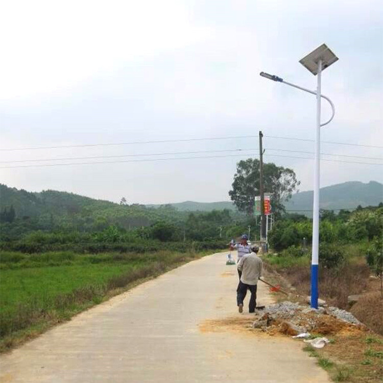 菏澤家用太陽(yáng)能發(fā)電-易創(chuàng)-家用太陽(yáng)能發(fā)電廠家
