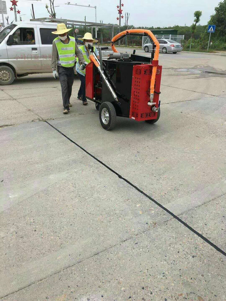 河北沥青路面灌缝机生产厂家