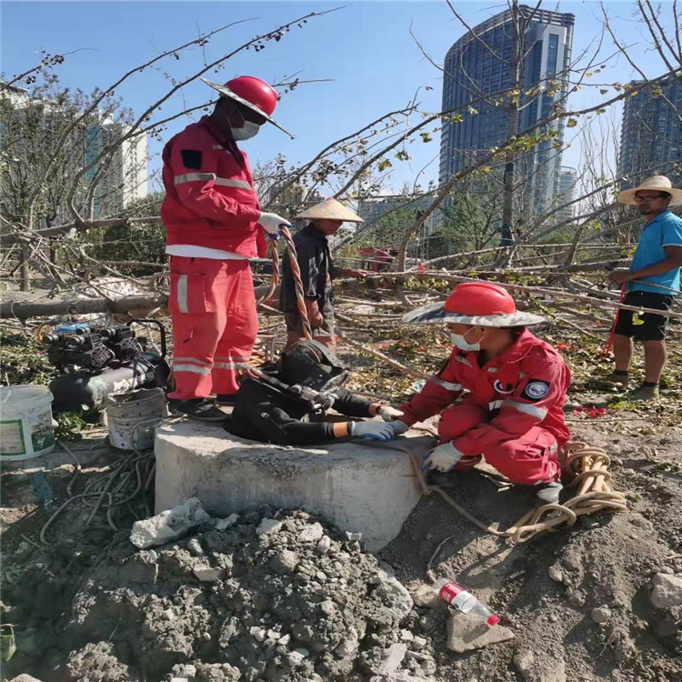 十堰市蛙人封堵管道公司-管道封堵熱線