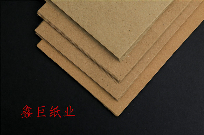 卷筒牛皮紙工廠-卷筒牛皮紙-鑫巨紙張