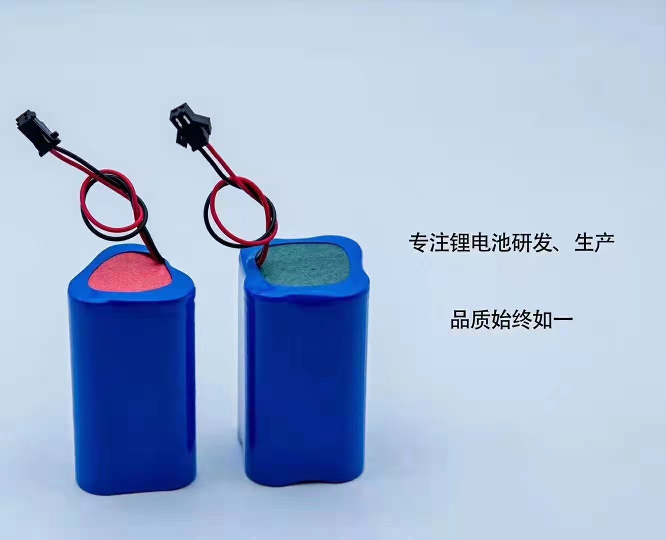 足容量全新A品 可做并聯串聯鋰電池 3.7v手電筒鋰電池