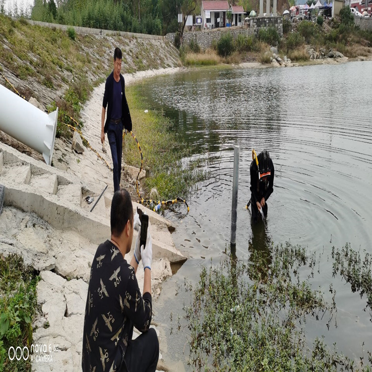 排海管道水下安装