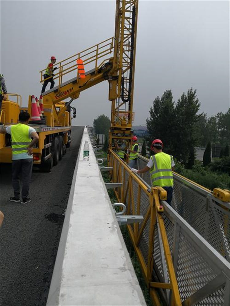 橋梁檢測平臺車 陽江橋檢車出租 橋梁排水管道施工平臺