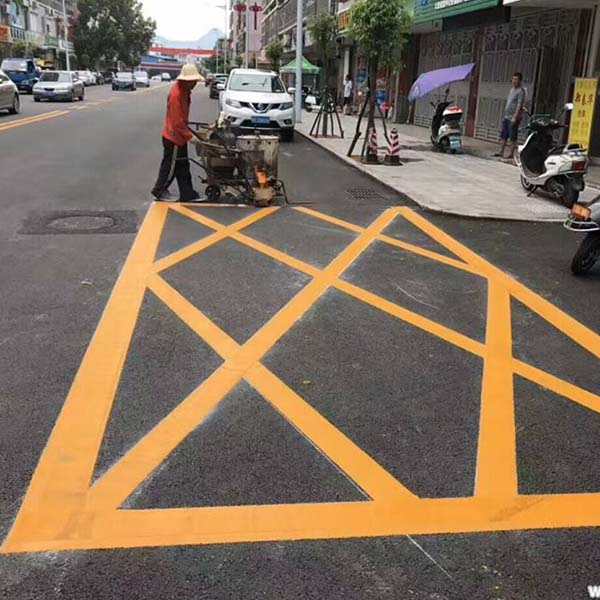 河南華恩靠譜-馬路熱熔劃線施工公司-商丘熱熔劃線施工公司