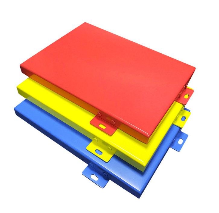 润盈铝幕墙生产厂家 氟碳铝单板定制 3mm吊顶铝板 规格齐全