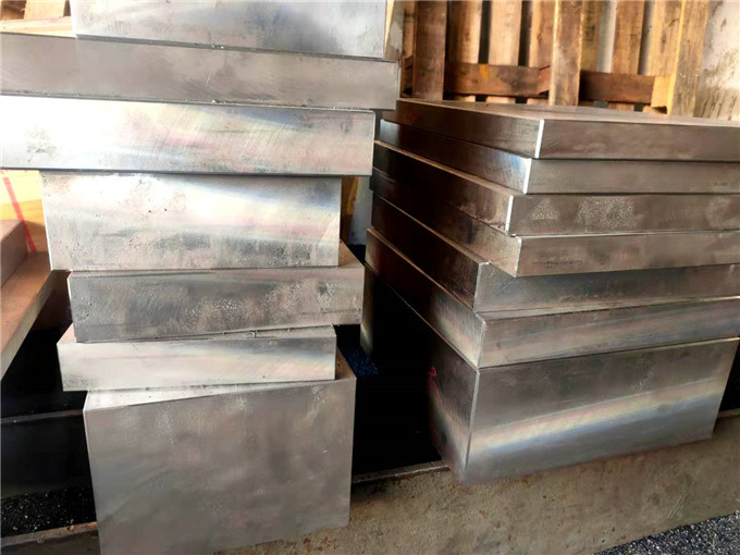 塑膠模具一般用什么鋼材-塑膠模具鋼-小俞模具壓鑄模具材料