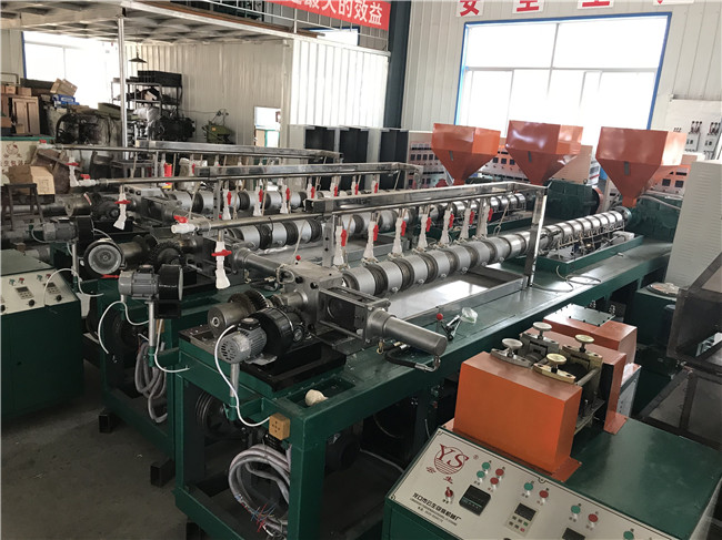 新疆水果網套機-龍口云生包裝機械-水果網套機型號