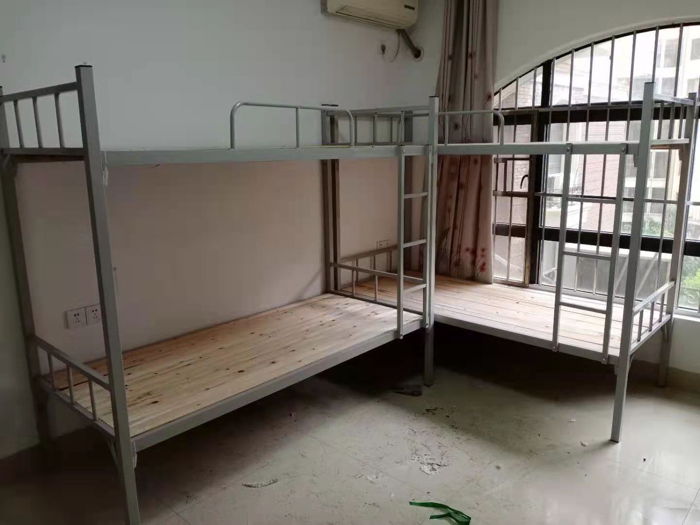 玉林興業學生鐵架床定做|SY員工宿舍鐵床