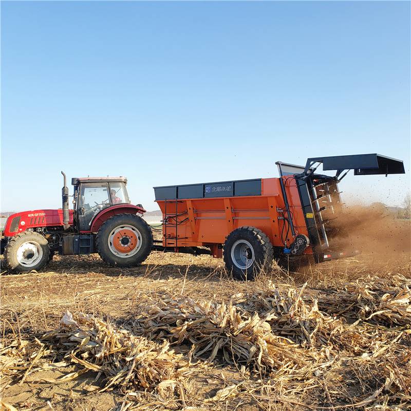 供应10方竖绞龙撒粪车 农拖拉机牵引大型撒粪机 土杂肥扬粪车