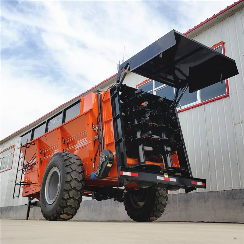 農場大型撒糞車 國產**肥粉末狀撒肥機 撒農家糞絞龍撒糞機
