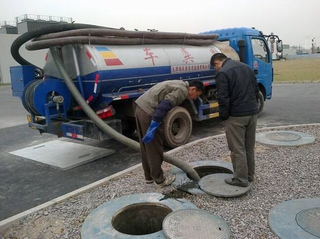 吸糞附近上門疏通管道 抽污水附近抽糞車服務電話