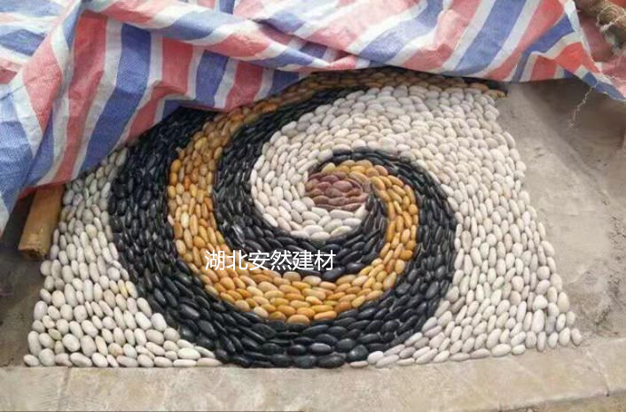 40公分左右鵝卵石-鵝卵石-安然建材位于湖北