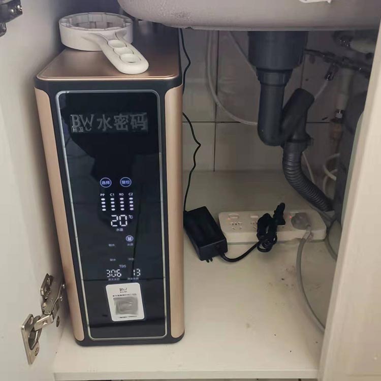 忻州家用凈水機安裝-濟南水密碼生產廠家-別墅家用凈水機安裝