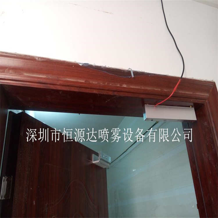 養(yǎng)殖場人員消毒系統(tǒng) 人員消毒通道型號 恒源達噴霧設備