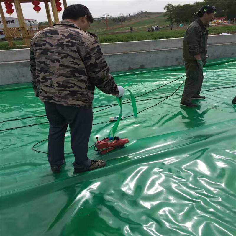 白色土工膜土工防渗材料_景观湖土工膜的厚度偏差_润业土工